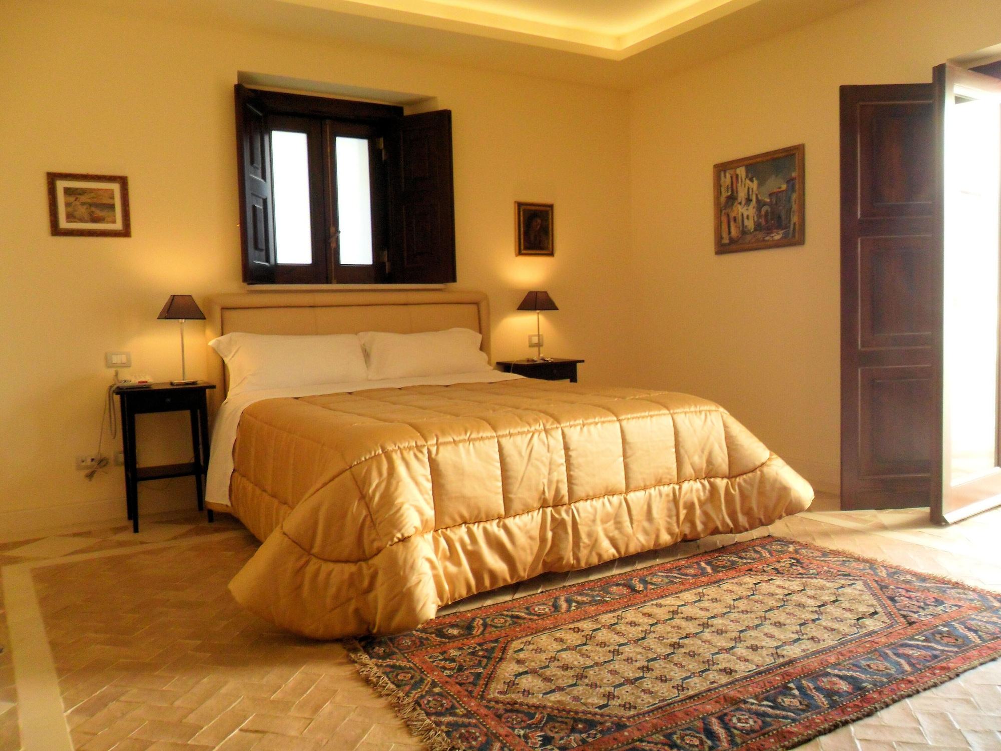 Palazzo Viceconte Hotel Matera Bagian luar foto
