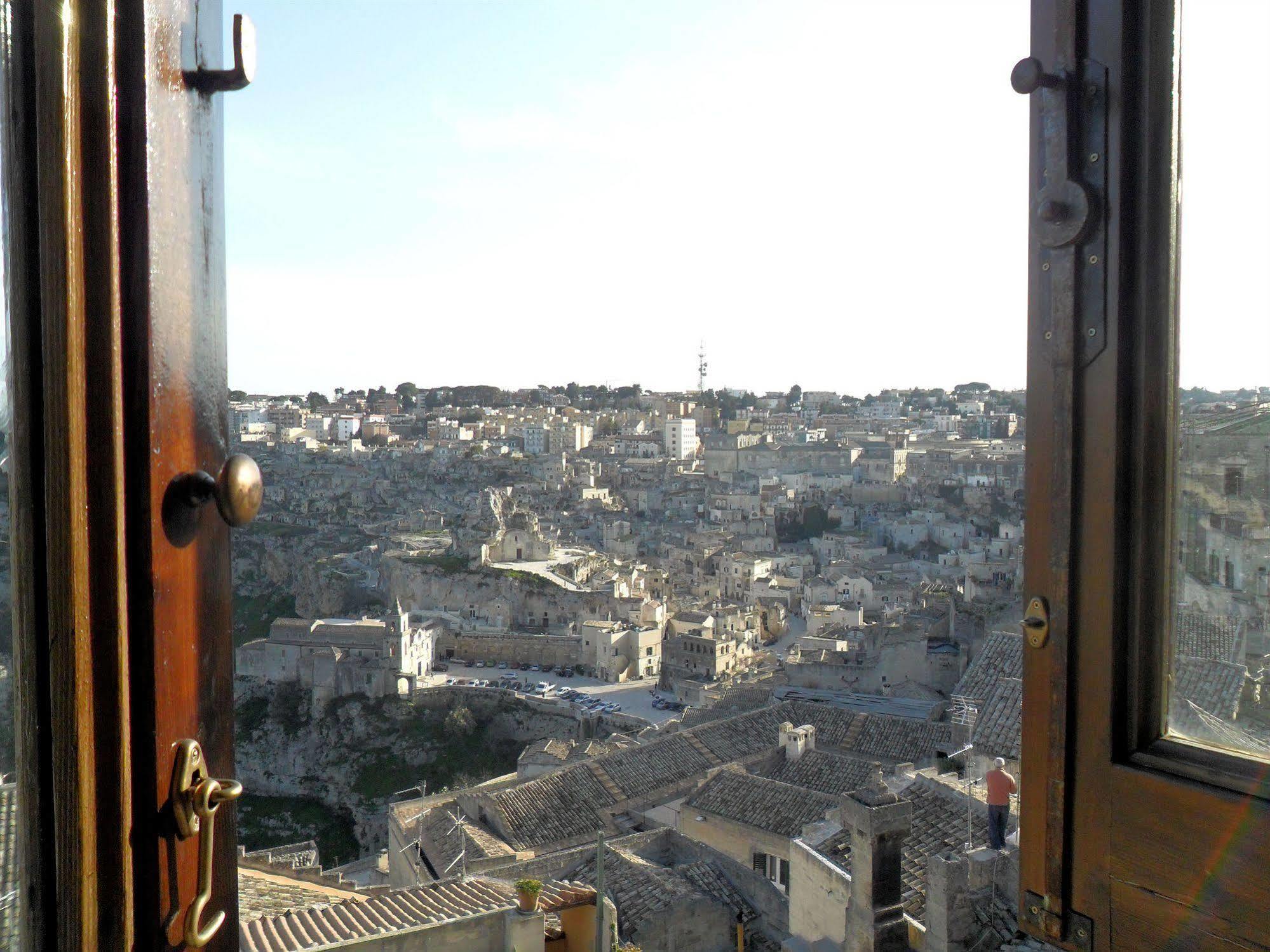 Palazzo Viceconte Hotel Matera Bagian luar foto